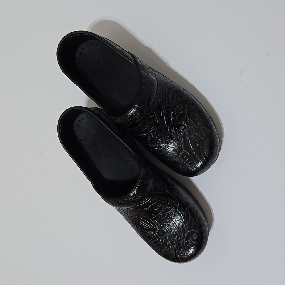 Dansko Women's Professional Black Textured Tooled Leather Clog